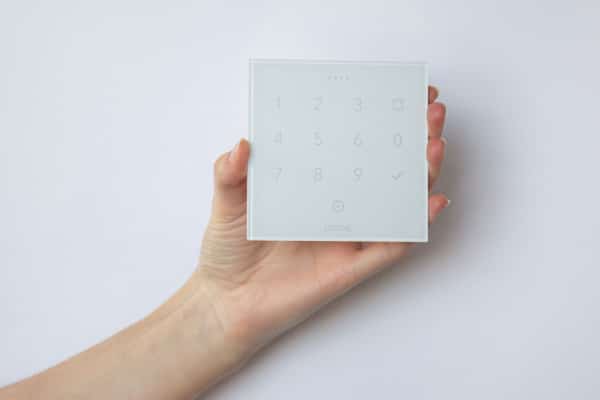 Loxone NFC Code Touch Tree wit | Keysoft Smart Store